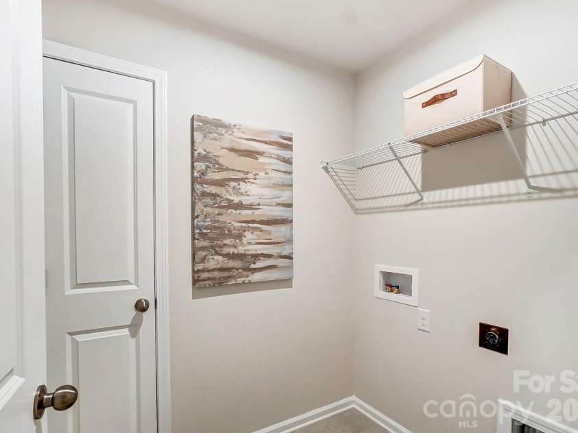 3808 Cheyney Park Drive, Charlotte, NC 28269.  MLS# CAR4377207, YatesRealty ID 34378. For representation purposes of floorplan only, actual homesite is under construction and design and structural options may vary