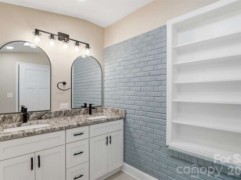 127 Dotson Street, Rock Hill, SC 29732.  MLS# CAR4398131, YatesRealty ID 34379. 