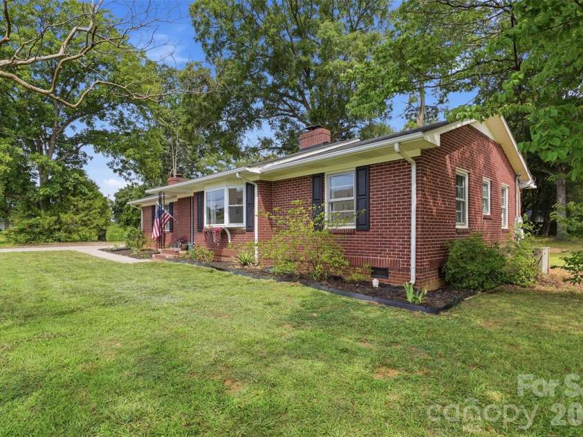 127 Dotson Street, Rock Hill, SC 29732.  MLS# CAR4398131, YatesRealty ID 34379. 