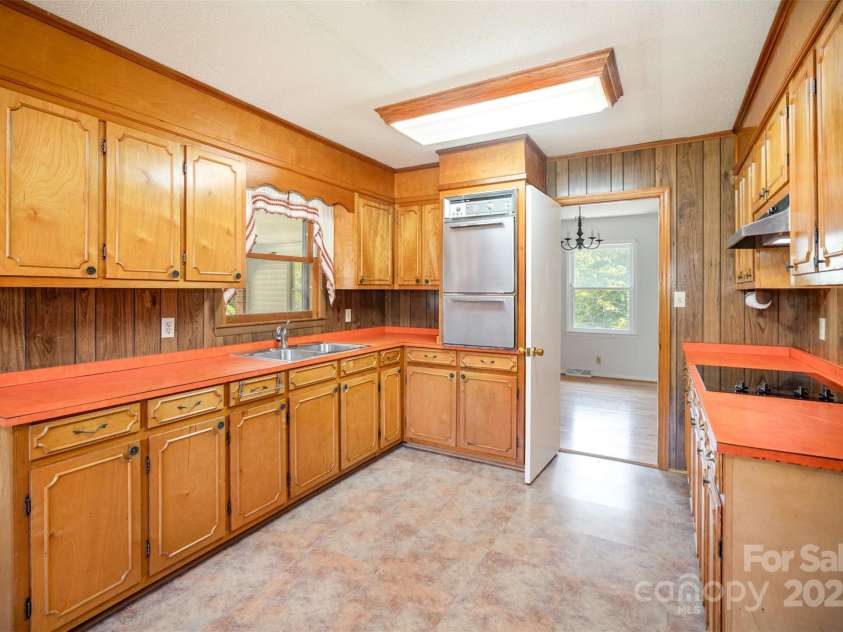 5474 Ussery Road, Kershaw, SC 29067.  MLS# CAR4294150, YatesRealty ID 34379. 