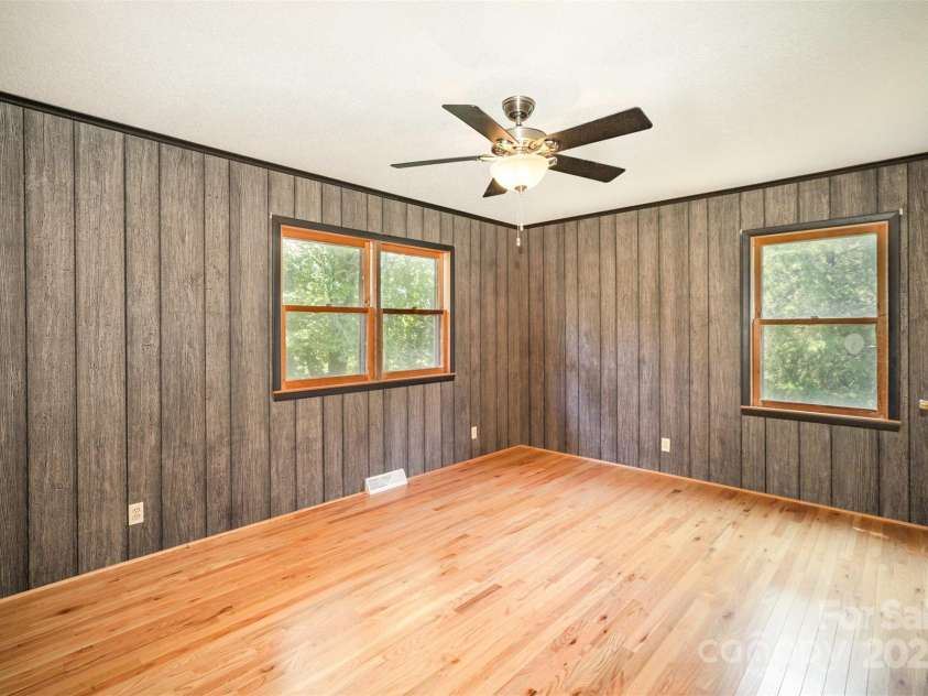 5474 Ussery Road, Kershaw, SC 29067.  MLS# CAR4294150, YatesRealty ID 34379. Bedroom 2