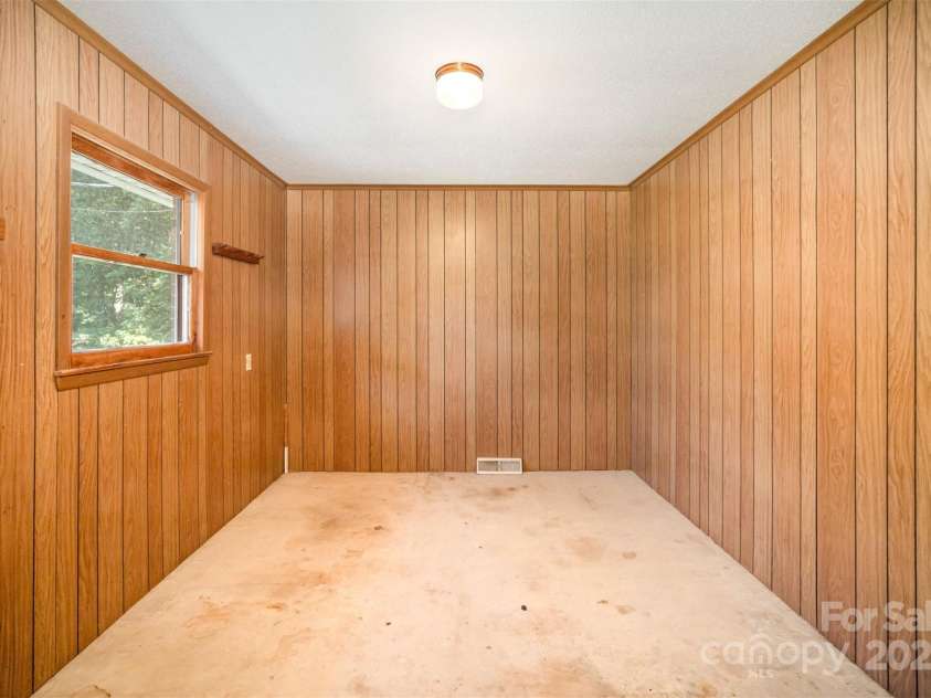 5474 Ussery Road, Kershaw, SC 29067.  MLS# CAR4294150, YatesRealty ID 34379. Storage