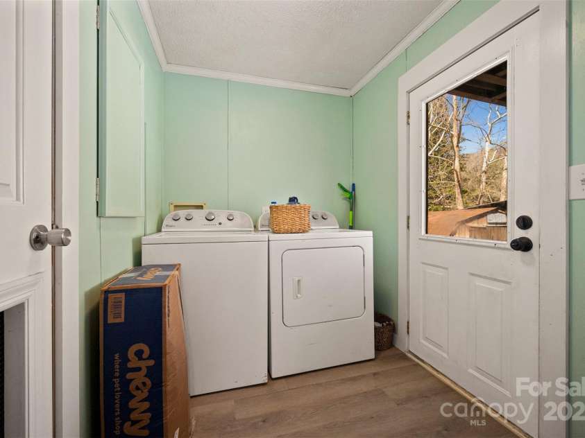 121 Julian Way, Lake Lure, NC 28746.  MLS# CAR4211123, YatesRealty ID 3438. 