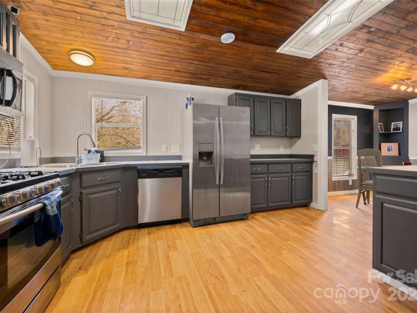 121 Julian Way, Lake Lure, NC 28746.  MLS# CAR4211123, YatesRealty ID 3438. 