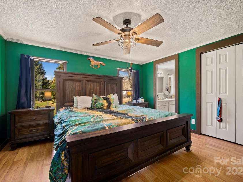 121 Julian Way, Lake Lure, NC 28746.  MLS# CAR4211123, YatesRealty ID 3438. 