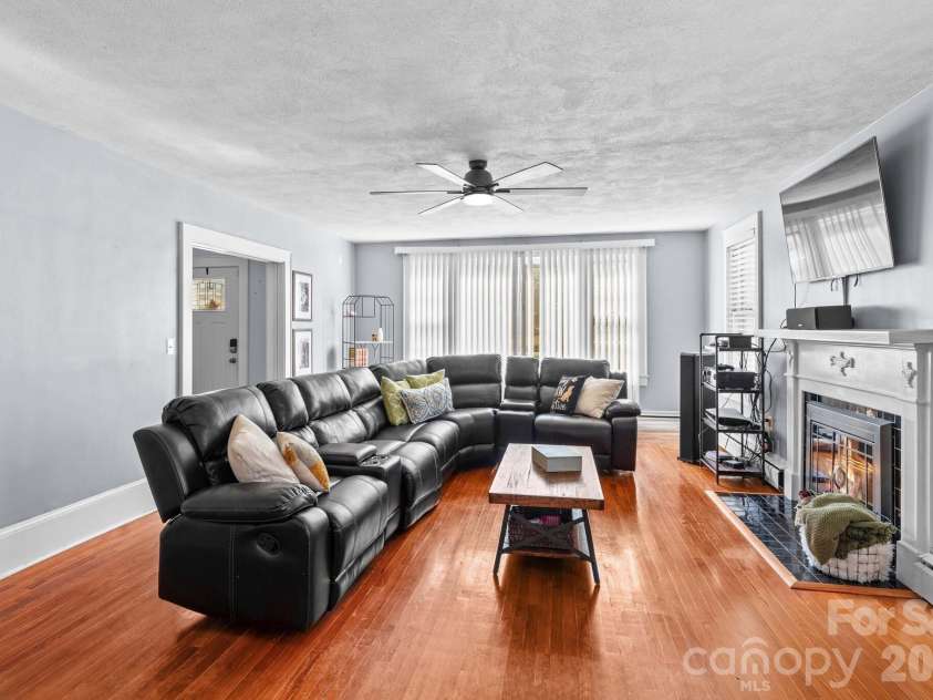 416 Peeler Street, Salisbury, NC 28146.  MLS# CAR4354748, YatesRealty ID 3438. 