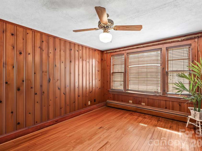 416 Peeler Street, Salisbury, NC 28146.  MLS# CAR4354748, YatesRealty ID 3438. 