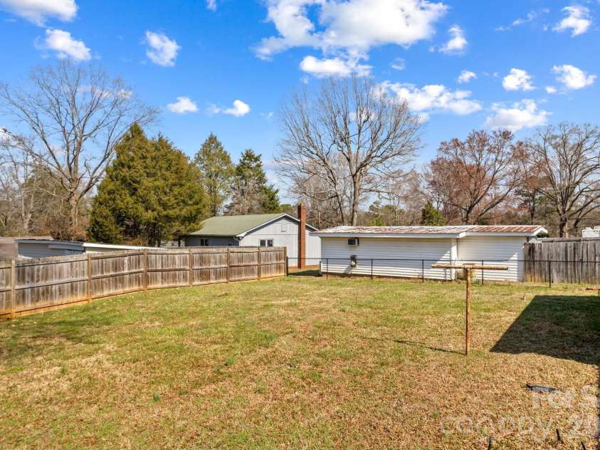 416 Peeler Street, Salisbury, NC 28146.  MLS# CAR4354748, YatesRealty ID 3438. 