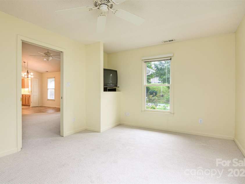 222 Rocky Mountain Way, Arden, NC 28704.  MLS# CAR4285995, YatesRealty ID 34382. Office or Bedroom