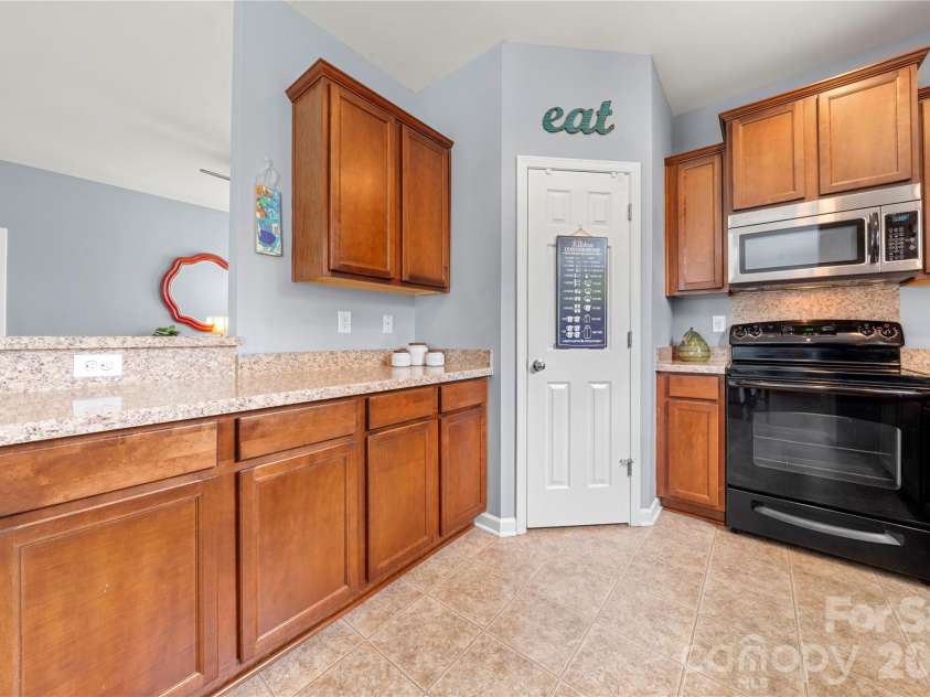 3009 Canopy Drive, Indian Trail, NC 28079.  MLS# CAR4292578, YatesRealty ID 34383. 