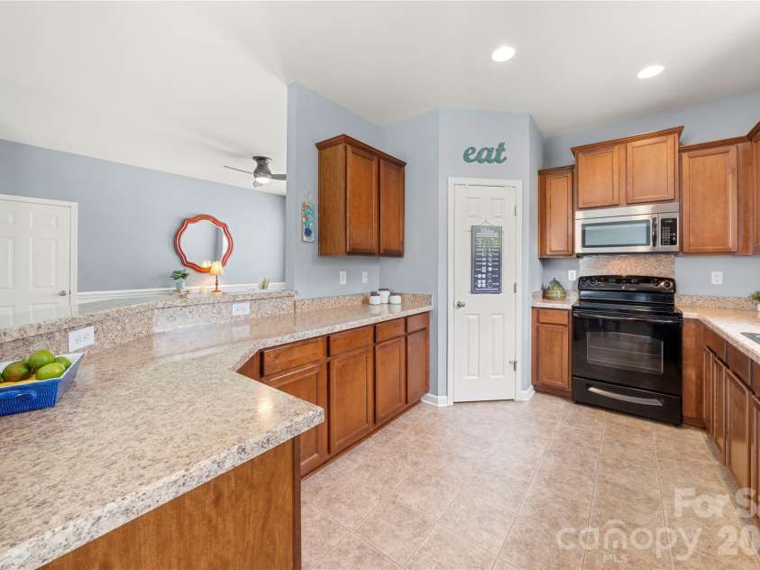 3009 Canopy Drive, Indian Trail, NC 28079.  MLS# CAR4292578, YatesRealty ID 34383. Spacious kitchen