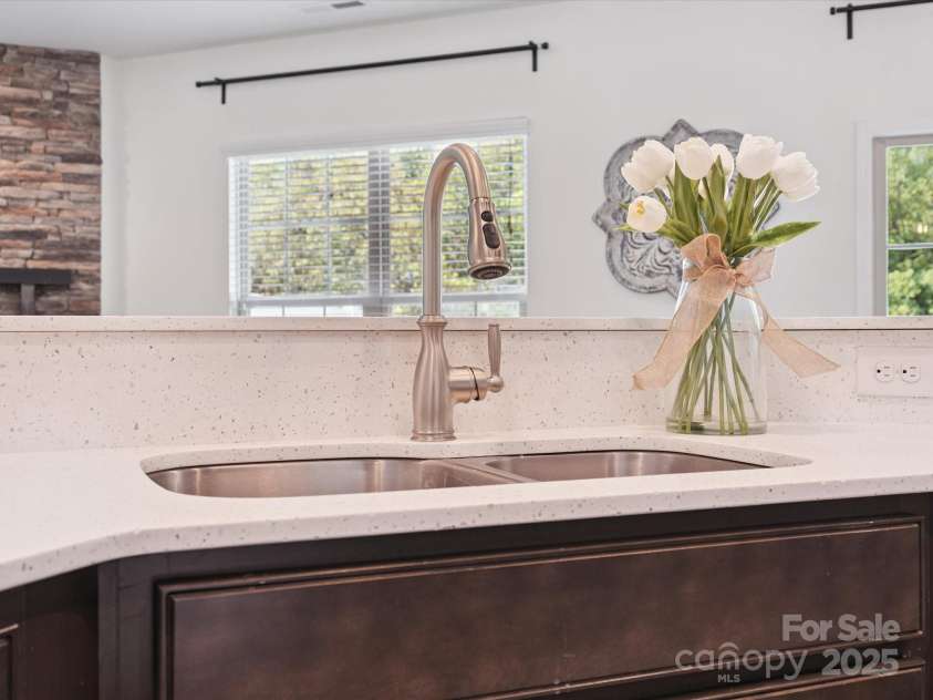 3161 Hartson Pointe Drive, Fort Mill, SC 29707.  MLS# CAR4288485, YatesRealty ID 34386. 