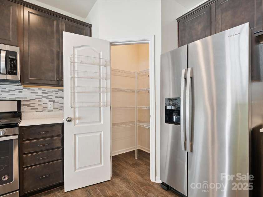 3161 Hartson Pointe Drive, Fort Mill, SC 29707.  MLS# CAR4288485, YatesRealty ID 34386. 