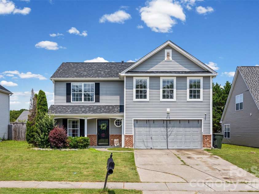 512 Gentle Breeze Lane, Rock Hill, SC 29730.  MLS# CAR4398590, YatesRealty ID 34387. 