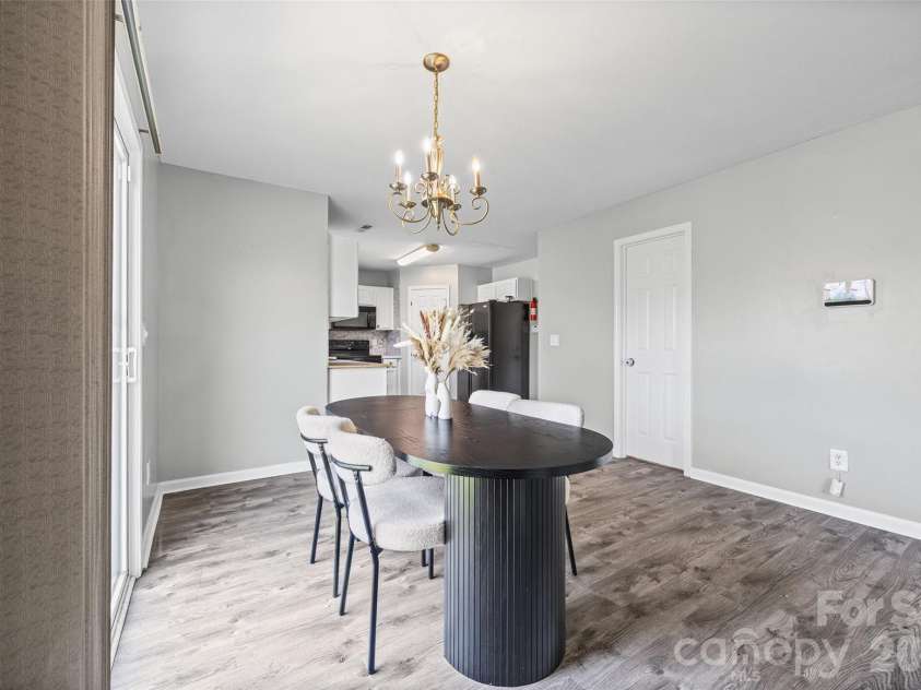 512 Gentle Breeze Lane, Rock Hill, SC 29730.  MLS# CAR4398590, YatesRealty ID 34387. 