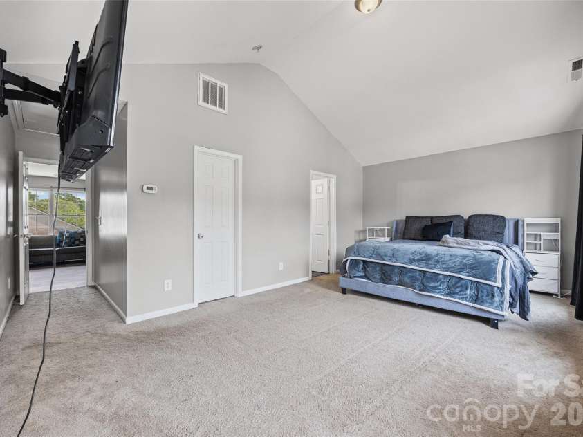 512 Gentle Breeze Lane, Rock Hill, SC 29730.  MLS# CAR4398590, YatesRealty ID 34387. 