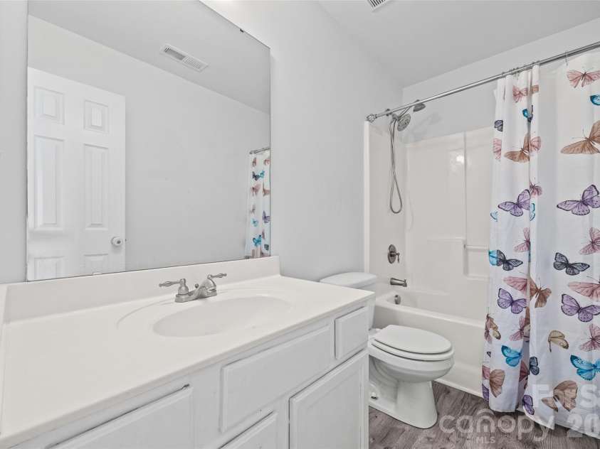 512 Gentle Breeze Lane, Rock Hill, SC 29730.  MLS# CAR4398590, YatesRealty ID 34387. 