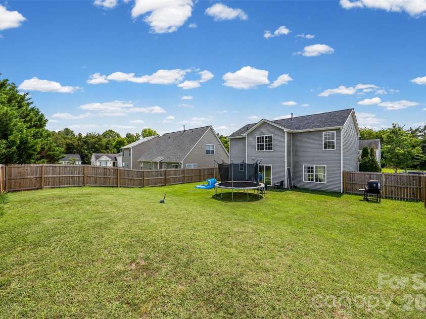 512 Gentle Breeze Lane, Rock Hill, SC 29730.  MLS# CAR4398590, YatesRealty ID 34387. 