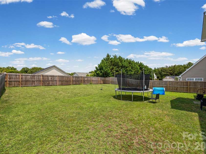 512 Gentle Breeze Lane, Rock Hill, SC 29730.  MLS# CAR4398590, YatesRealty ID 34387. 