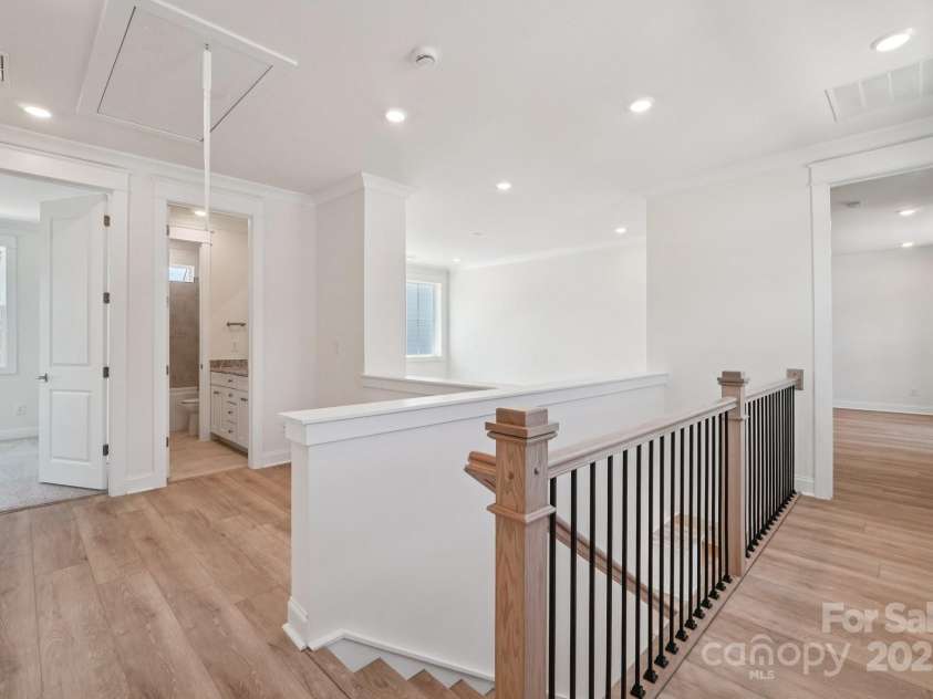 908 Coast Drive, Tega Cay, SC 29708.  MLS# CAR4289755, YatesRealty ID 34388. Second floor hall