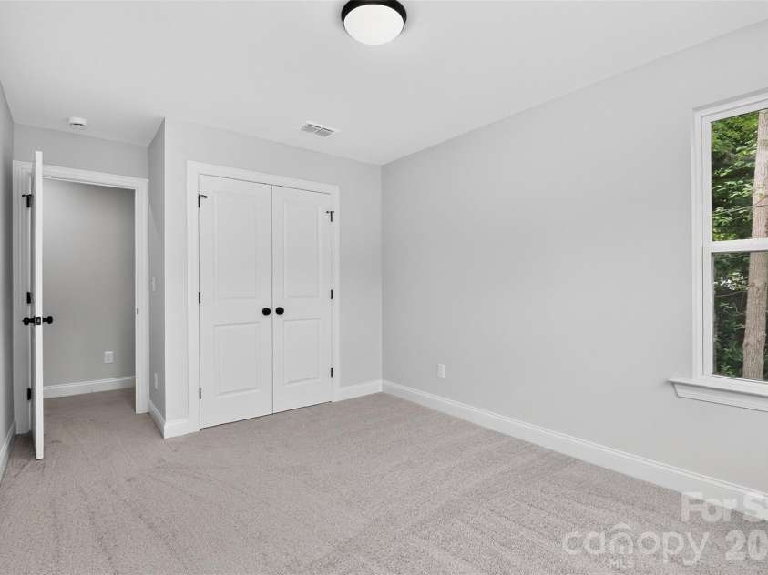 300 Margarette Avenue, Belmont, NC 28012.  MLS# CAR4397307, YatesRealty ID 34389. 