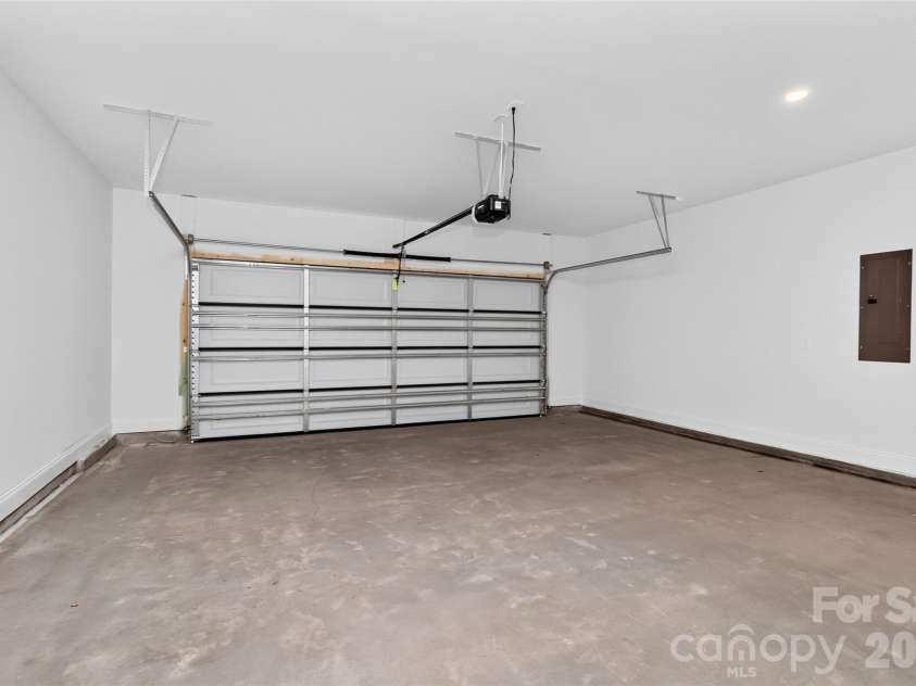 300 Margarette Avenue, Belmont, NC 28012.  MLS# CAR4397307, YatesRealty ID 34389. 
