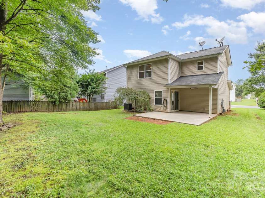5009 Manchineel Lane, Monroe, NC 28110.  MLS# CAR4289637, YatesRealty ID 34389. 
