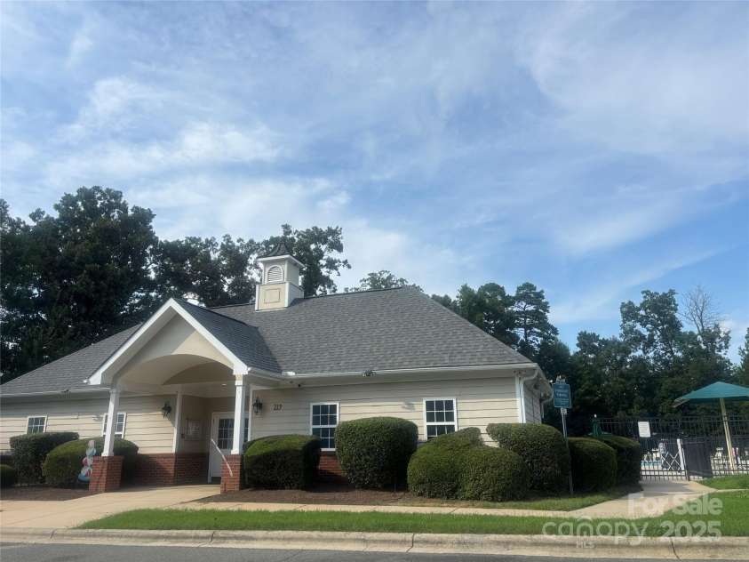 5009 Manchineel Lane, Monroe, NC 28110.  MLS# CAR4289637, YatesRealty ID 34389. 