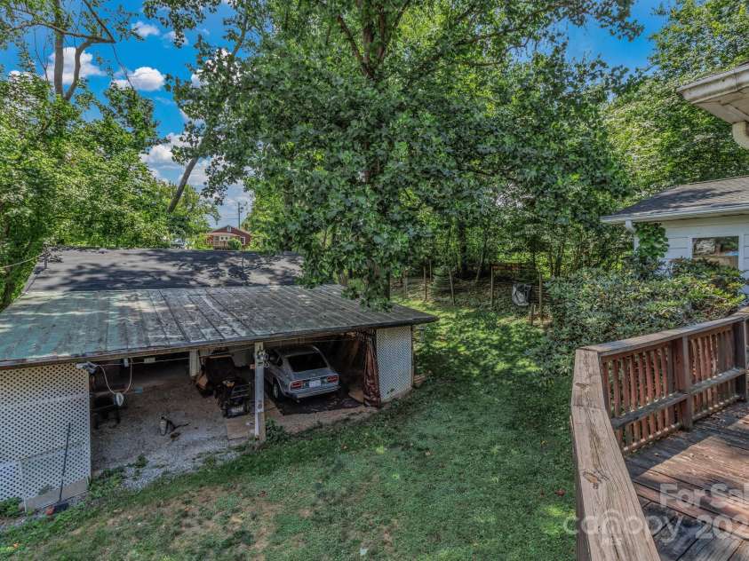 59 Skyview Terrace, Asheville, NC 28806.  MLS# CAR4280374, YatesRealty ID 3439. 