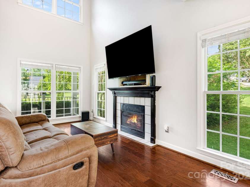 12 Eden Glen Road, Black Mountain, NC 28711.  MLS# CAR4269909, YatesRealty ID 34390. 