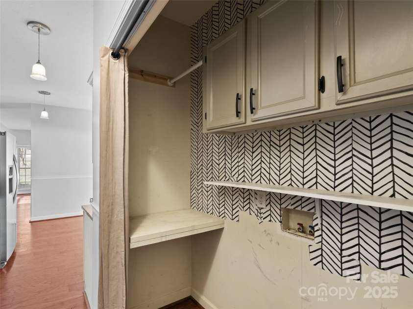 12 Eden Glen Road, Black Mountain, NC 28711.  MLS# CAR4310407, YatesRealty ID 34390. 