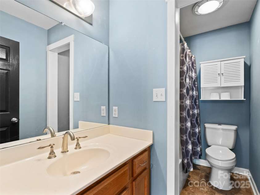 12 Eden Glen Road, Black Mountain, NC 28711.  MLS# CAR4310407, YatesRealty ID 34390. 