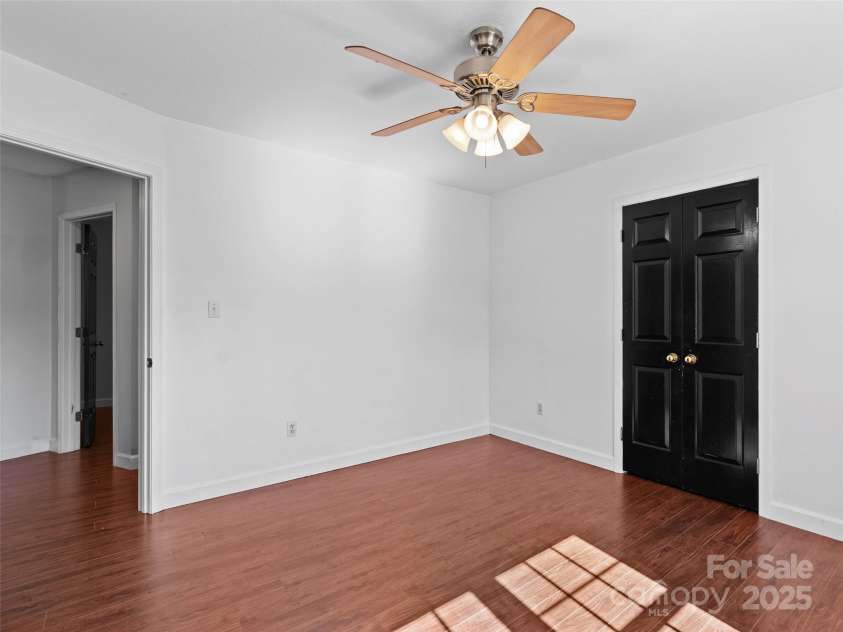 12 Eden Glen Road, Black Mountain, NC 28711.  MLS# CAR4310407, YatesRealty ID 34390. 