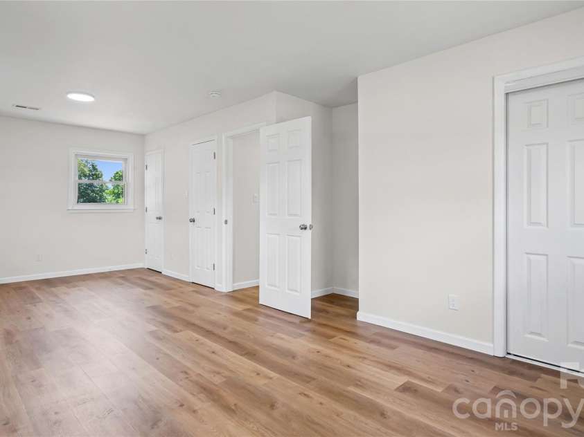 2330 40th Avenue Court, Hickory, NC 28601.  MLS# CAR4398314, YatesRealty ID 34392. Bedroom with half bath