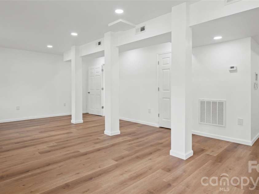 2330 40th Avenue Court, Hickory, NC 28601.  MLS# CAR4398314, YatesRealty ID 34392. Lower level