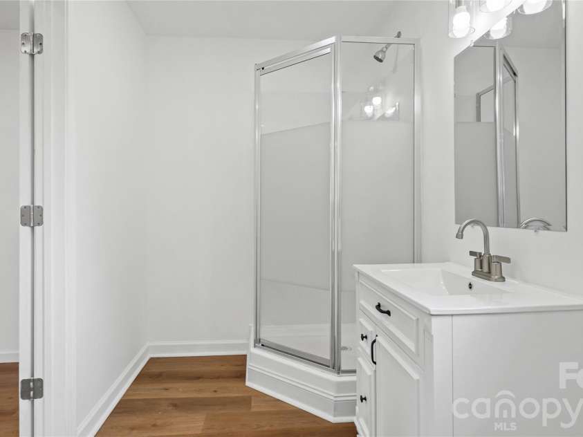 2330 40th Avenue Court, Hickory, NC 28601.  MLS# CAR4398314, YatesRealty ID 34392. Lower level full bathroom