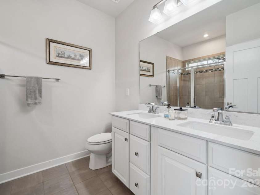 2029 Birchside Drive, Charlotte, NC 28205.  MLS# CAR4289879, YatesRealty ID 34393. 