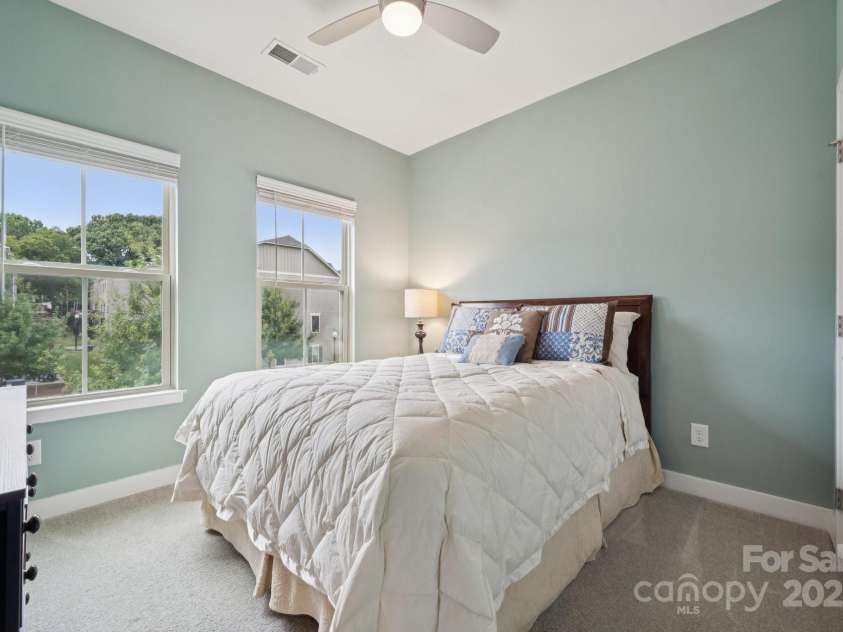 2029 Birchside Drive, Charlotte, NC 28205.  MLS# CAR4289879, YatesRealty ID 34393. 