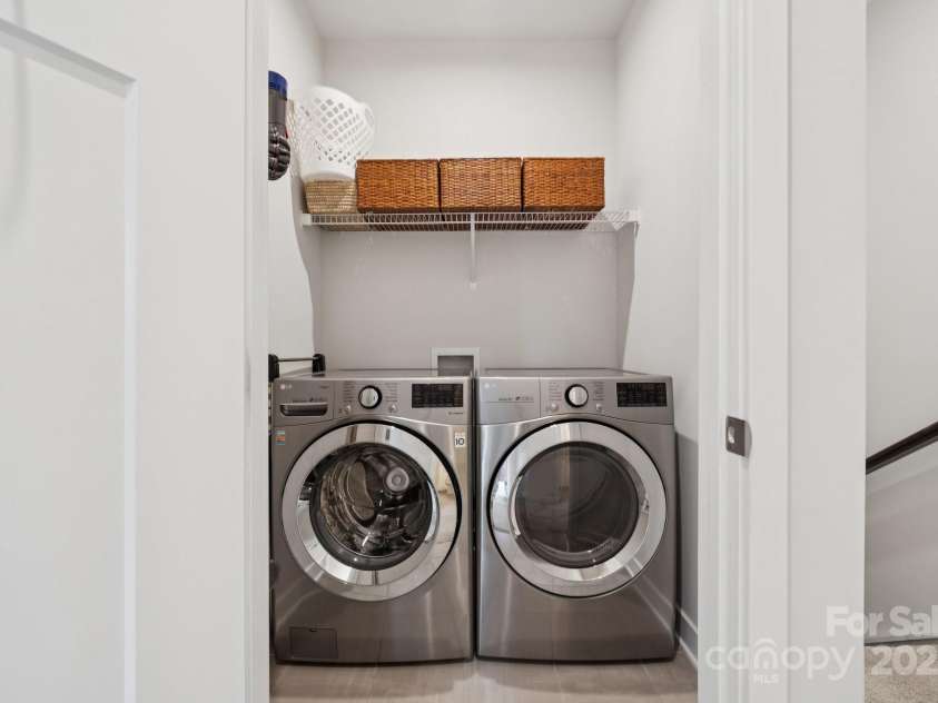 2029 Birchside Drive, Charlotte, NC 28205.  MLS# CAR4289879, YatesRealty ID 34393. 