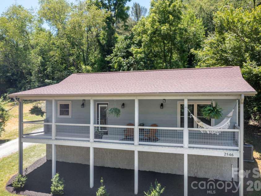 2546 Old Clyde Road, Clyde, NC 28721.  MLS# CAR4396433, YatesRealty ID 34393. 