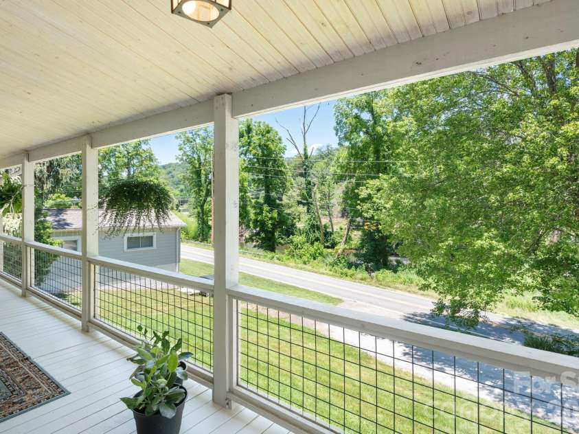 2546 Old Clyde Road, Clyde, NC 28721.  MLS# CAR4396433, YatesRealty ID 34393. 