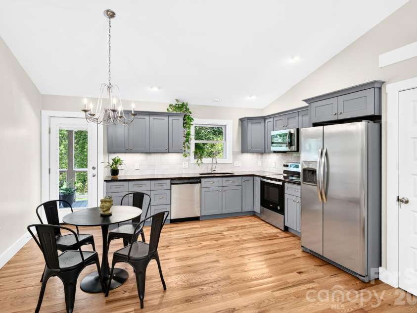 2546 Old Clyde Road, Clyde, NC 28721.  MLS# CAR4396433, YatesRealty ID 34393. 