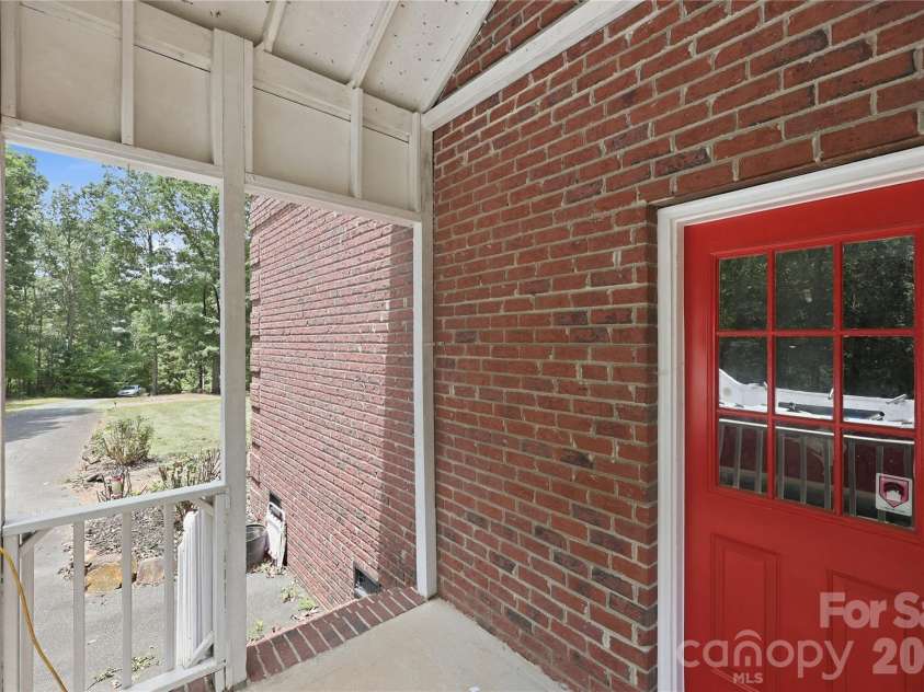 25611 Bridgeport Road, Albemarle, NC 28001.  MLS# CAR4395266, YatesRealty ID 34394. 