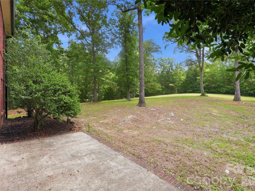 25611 Bridgeport Road, Albemarle, NC 28001.  MLS# CAR4395266, YatesRealty ID 34394. 
