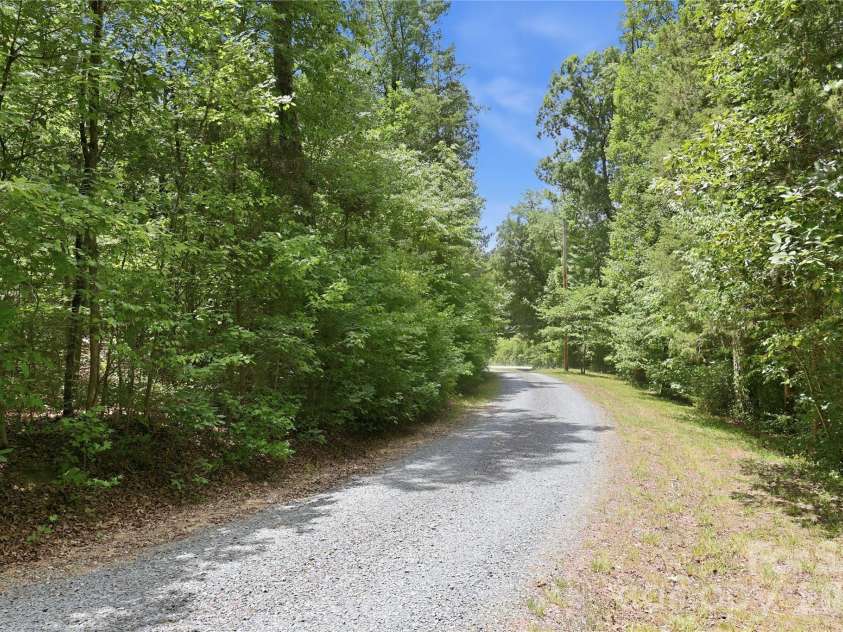 25611 Bridgeport Road, Albemarle, NC 28001.  MLS# CAR4395266, YatesRealty ID 34394. 