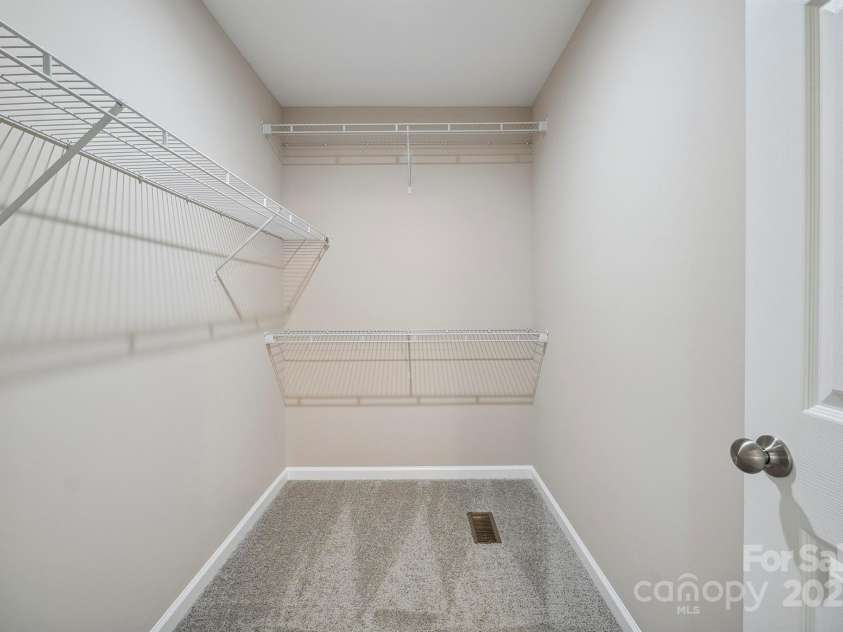 528 Caldwell Street, Salisbury, NC 28144.  MLS# CAR4260195, YatesRealty ID 34394. Primary Walk In Closet