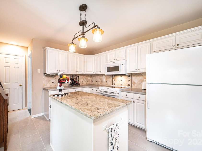 302 Kipling Drive, Taylorsville, NC 28681.  MLS# CAR4292536, YatesRealty ID 34395. 