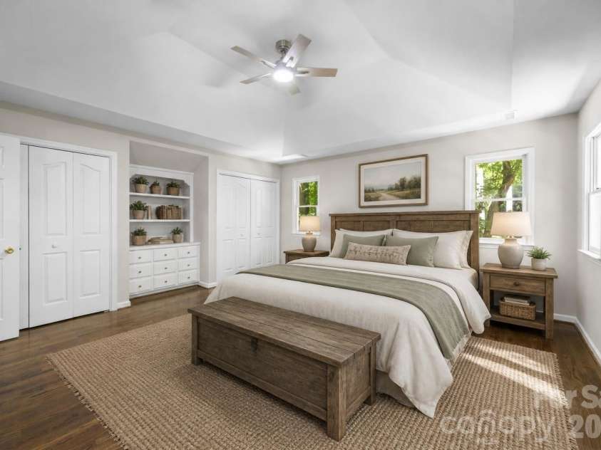 932 Alexandria Court, Gastonia, NC 28056.  MLS# CAR4388133, YatesRealty ID 34396. VIRTUAL STAGING