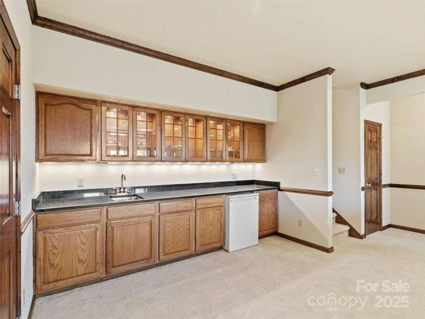 91 Brandy Run Road, Burnsville, NC 28714.  MLS# CAR4294487, YatesRealty ID 34397. 