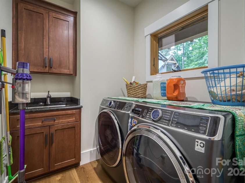 2116 October Drive, Nebo, NC 28761.  MLS# CAR4291536, YatesRealty ID 34399. Laundry Room
